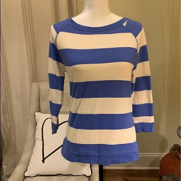 Merona 3/4 sleeve top 💙 - Picture 1 of 4